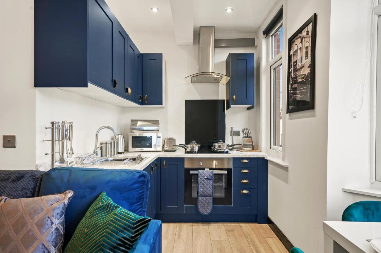 Stylish Yorkshire Gem - Sleeps 4 - Great Location Castleford Exterior photo