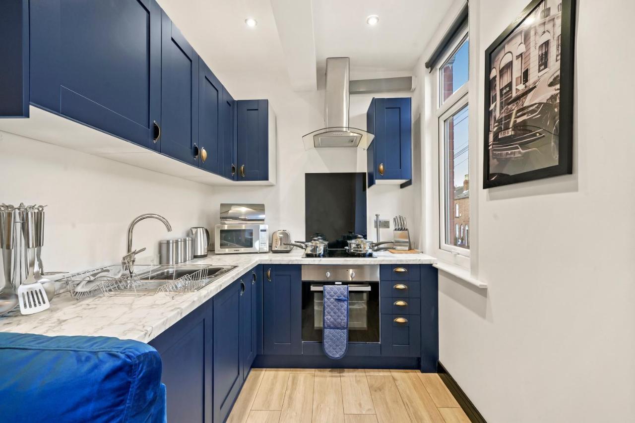 Stylish Yorkshire Gem - Sleeps 4 - Great Location Castleford Exterior photo